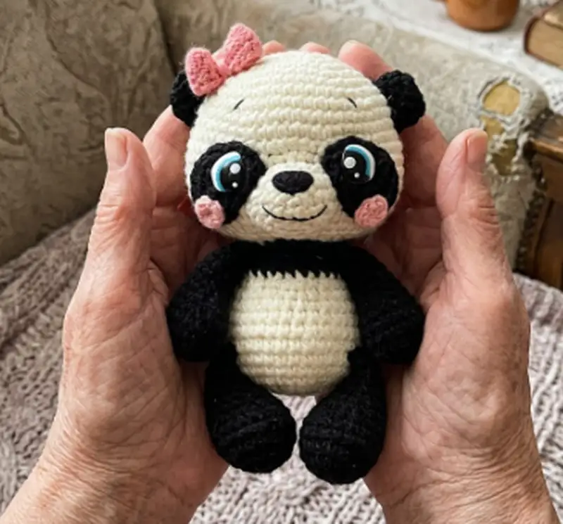 Quality crochet pattern: Panda Amigurumi Pattern - Intermediate level guide with complete instructions