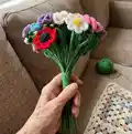 Daisy and Carnation Flower Crochet Pattern step 1 - construction progress