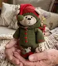 Christmas Outfit Amigurumi Pattern step 1 - construction progress