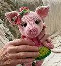 Millie the Melon Pig Amigurumi Pattern step 4 - final assembly and finishing