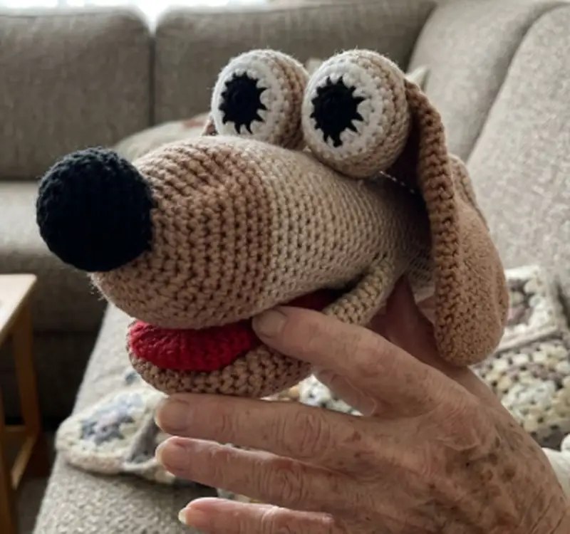 Complimentary Intermediate crochet pattern: Dog Hand Puppet Amigurumi Pattern - Simple to follow guide