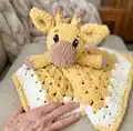 Giraffe Lovey Blanket Amigurumi Pattern step 4 - final assembly and finishing