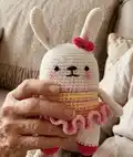 Minimals Rabbit Amigurumi Pattern step 1 - construction progress
