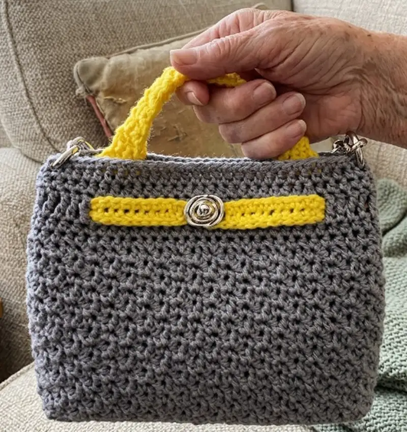 Complimentary Intermediate crochet pattern: Giada Crochet Bag Pattern - Simple to follow guide