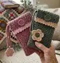 Phone pouch with back pocket Crochet Pattern step 1 - construction progress