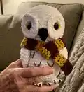 Eira Owl Amigurumi Pattern step 4 - final assembly and finishing