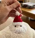 Santa Keychain Amigurumi Pattern step 1 - construction progress