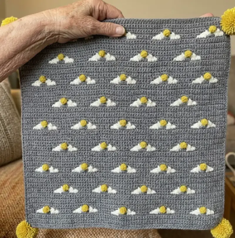 Quality crochet pattern: Golden Snitch Baby Blanket Pattern - Intermediate level guide with complete instructions