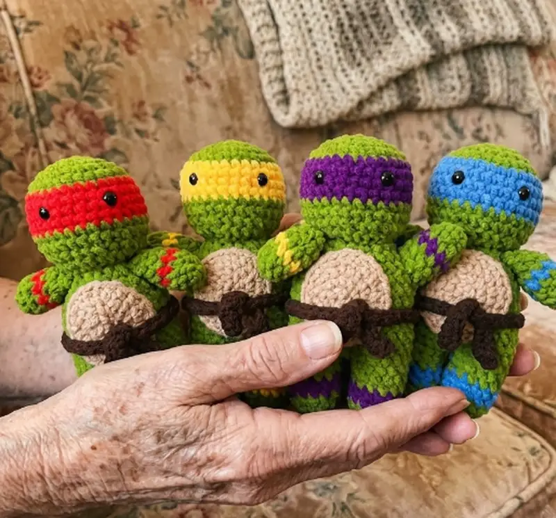 Complimentary Intermediate crochet pattern: Ninja Turtle Amigurumi Pattern - Simple to follow guide