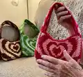 Powerpuff Heart Shoulder Bag Amigurumi Pattern step 1 - construction progress