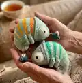 Chameleon Conrad Amigurumi Pattern step 1 - construction progress