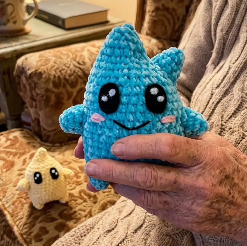 Complimentary Intermediate crochet pattern: Lumalee Amigurumi Pattern - Simple to follow guide