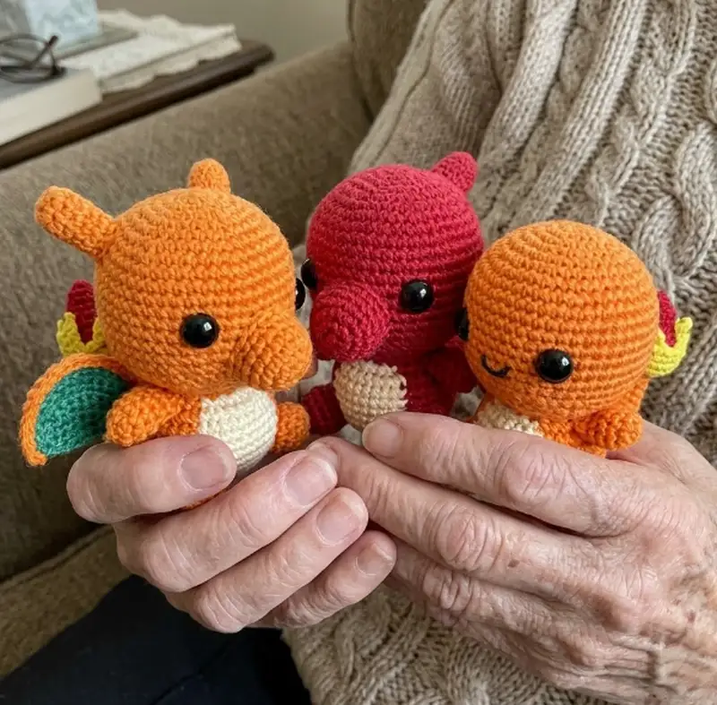 Complimentary Beginner Friendly crochet pattern: Charmander Family Amigurumi Pattern - Simple to follow guide