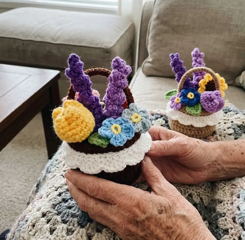 Complimentary Intermediate crochet pattern: Mini Flower Basket & Flowers Amigurumi Pattern - Simple to follow guide