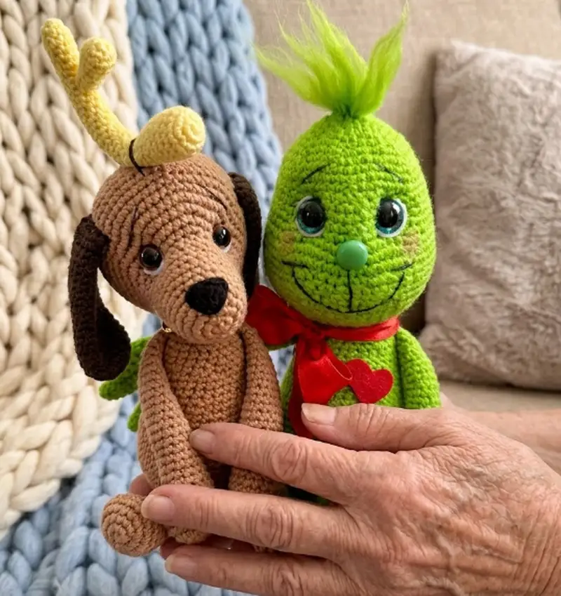 Quality crochet pattern: Baby Grinch Amigurumi Pattern - Intermediate level guide with complete instructions