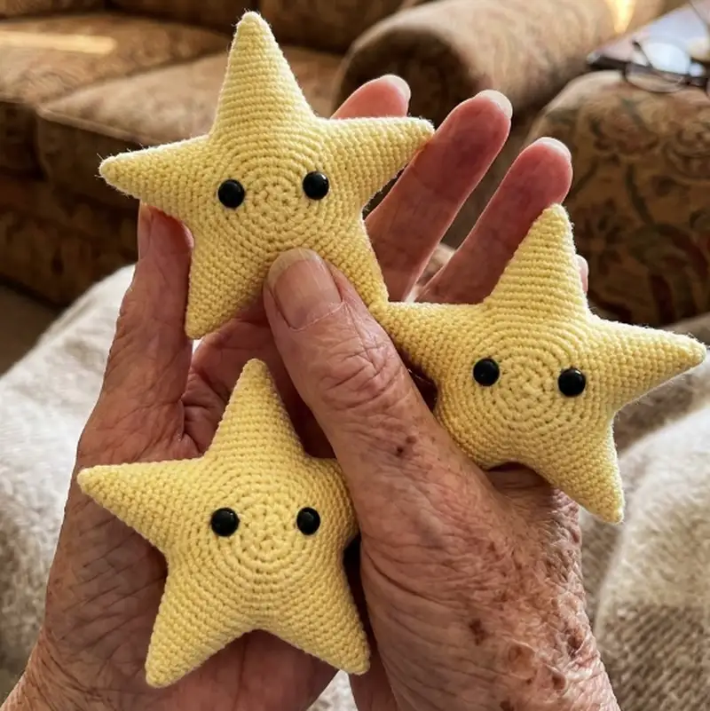 Complimentary Intermediate crochet pattern: Sterling the Star Amigurumi Pattern - Simple to follow guide