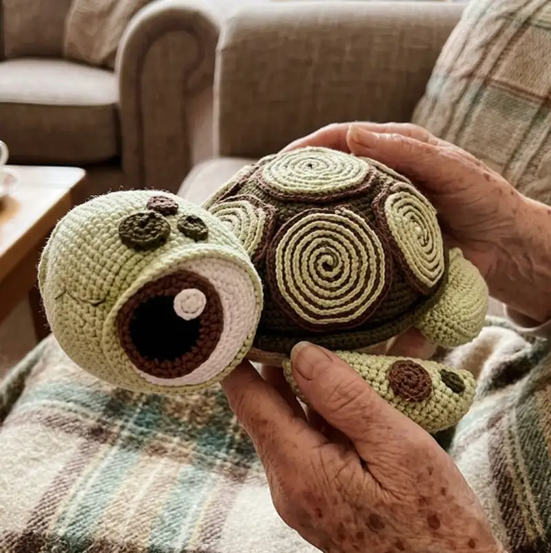 Complimentary Advanced crochet pattern: Turtles Amigurumi Pattern - Simple to follow guide