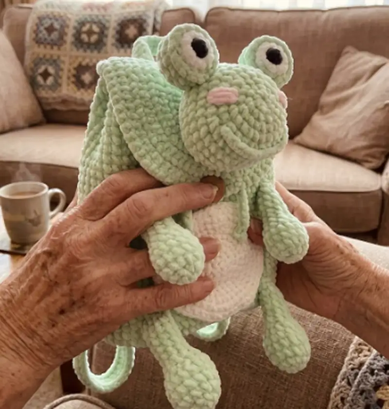 Quality crochet pattern: Plush Backpack Frog Amigurumi Pattern - Intermediate level guide with complete instructions
