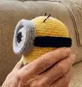 Minion Amigurumi Pattern step 3 - details and accessories