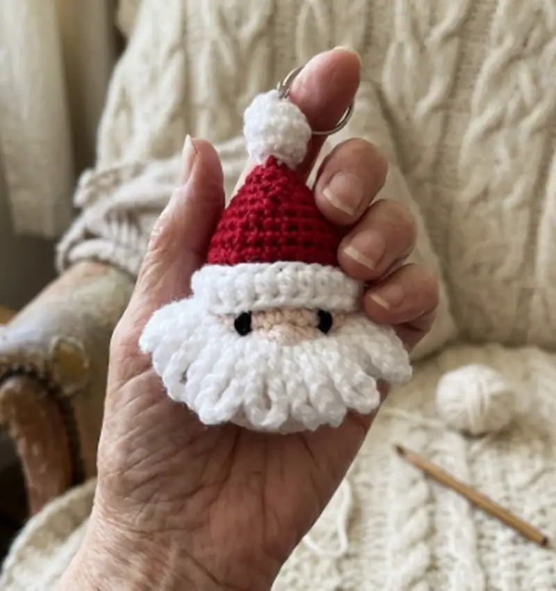 Complimentary Intermediate crochet pattern: Santa Keychain Amigurumi Pattern - Simple to follow guide