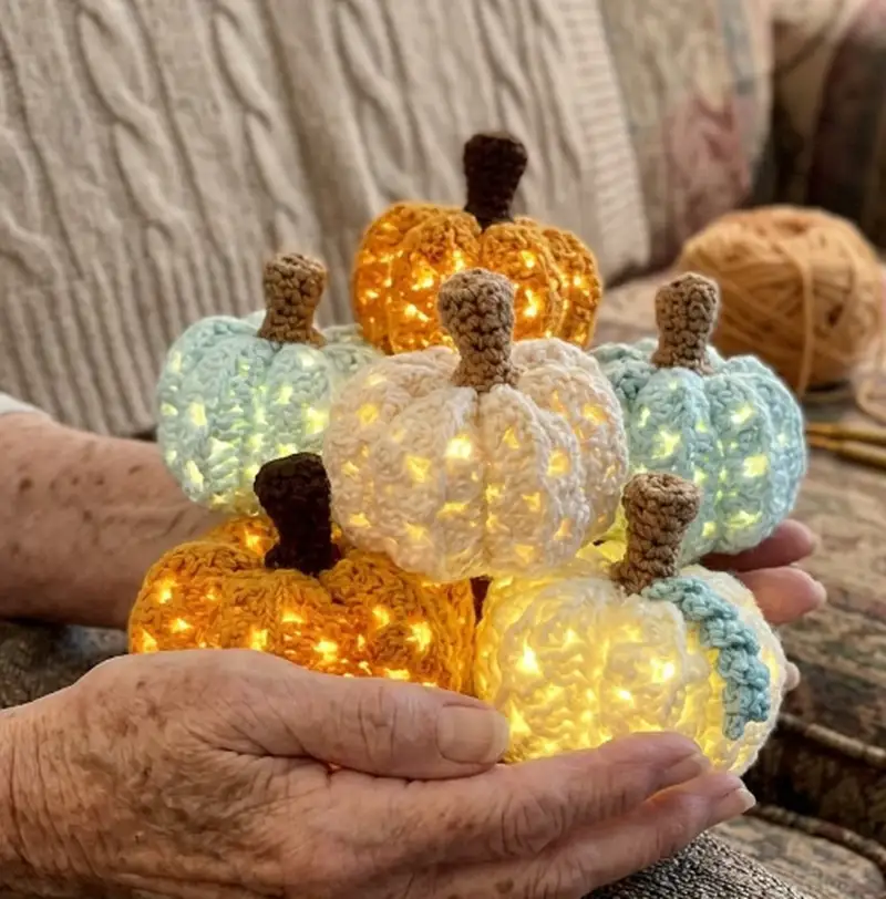 Complimentary Intermediate crochet pattern: Lighted Granny Pumpkin Pattern - Simple to follow guide