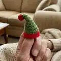 Mini Christmas Hat Amigurumi Pattern step 2 - assembly progress