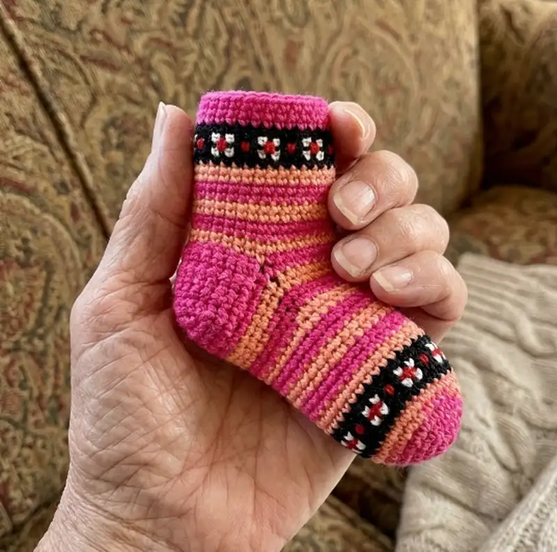 Complimentary Intermediate crochet pattern: Folk Flower Socks Pattern - Simple to follow guide