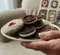 Biscuits Pattern step 3 - details and accessories
