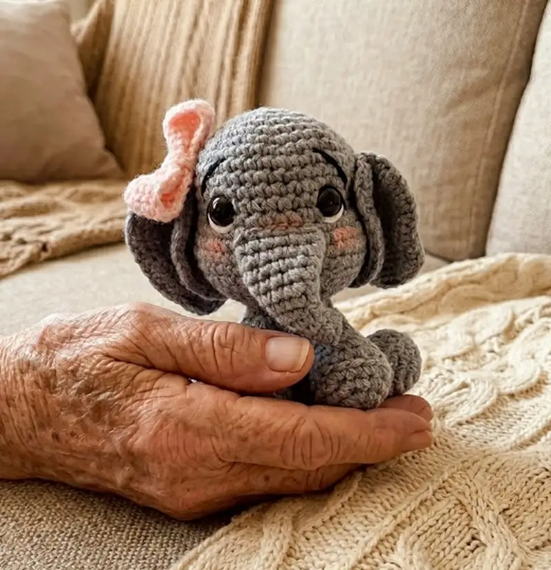 Complimentary Intermediate crochet pattern: Elephant Amigurumi Pattern - Simple to follow guide