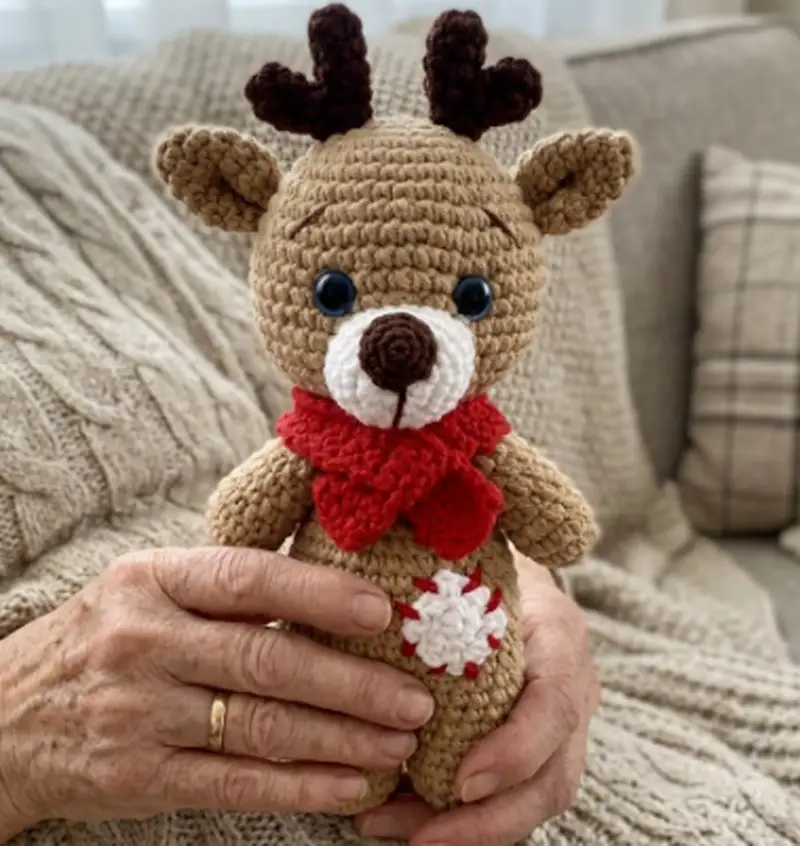 Complimentary Beginner Friendly crochet pattern: Deer Amigurumi Pattern - Simple to follow guide