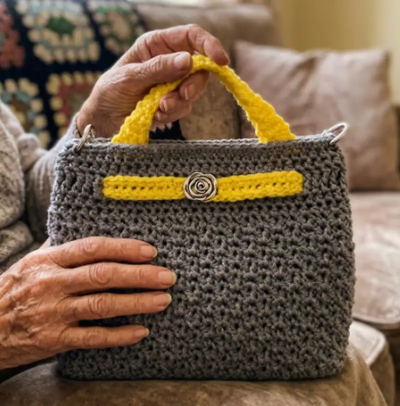 Complimentary Intermediate crochet pattern: Giada Crochet Bag Pattern - Simple to follow guide
