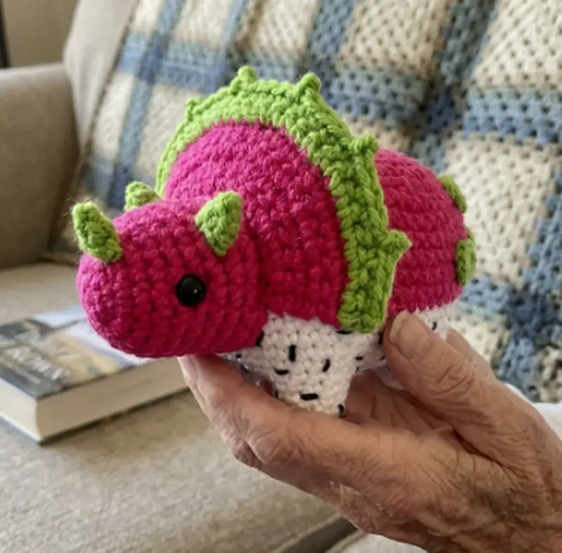 Quality crochet pattern: Dragonfruiteratops Amigurumi Pattern - Intermediate level guide with complete instructions