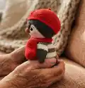 Penguin Beret Crochet Pattern step 2 - assembly progress