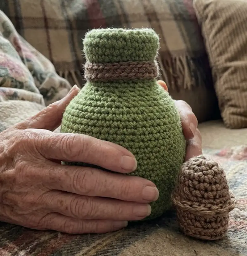 Complimentary Intermediate crochet pattern: Magic Potion Amigurumi Pattern - Simple to follow guide