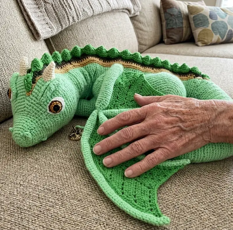 Complimentary Advanced crochet pattern: Giant Dragon Amigurumi Pattern - Simple to follow guide