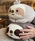 Giant Sloth Amigurumi Pattern step 4 - final assembly and finishing
