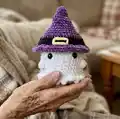 No Sew Ghosts Wearing Hats Amigurumi Pattern step 1 - construction progress