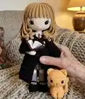 Hermione Granger Amigurumi Pattern step 4 - final assembly and finishing