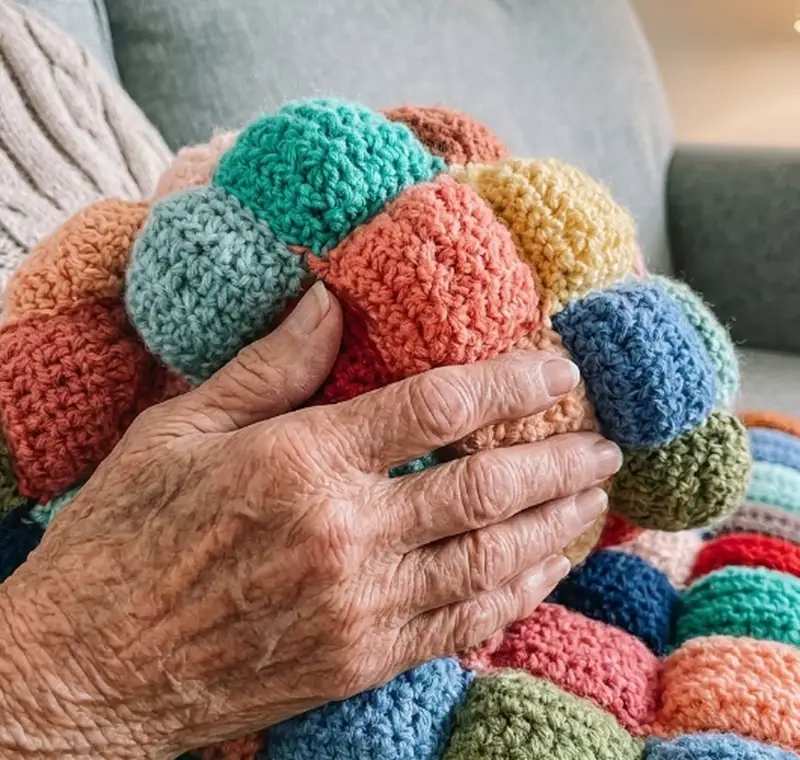 Complimentary Beginner Friendly crochet pattern: Crochet Puff Quilt Pattern - Simple to follow guide