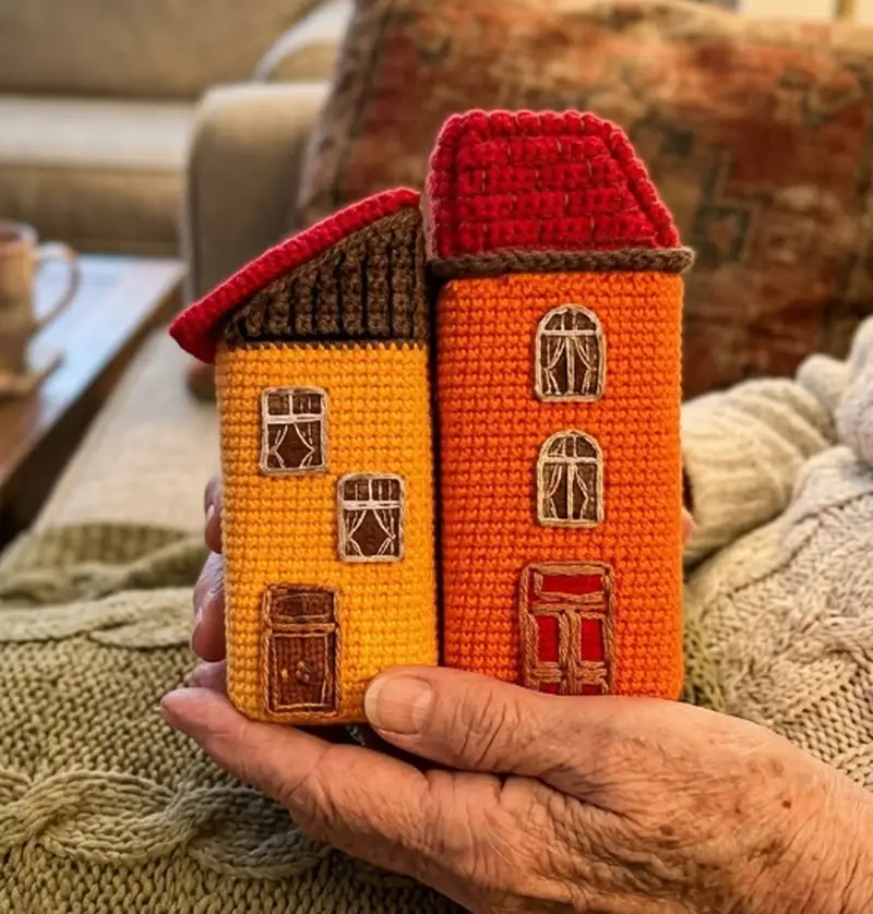 Complimentary Intermediate crochet pattern: Small Houses Amigurumi Pattern - Simple to follow guide