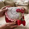 Strawberry Purse Amigurumi Pattern step 4 - final assembly and finishing