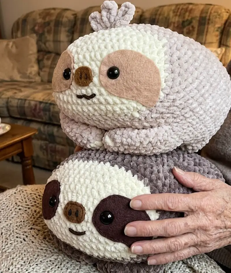Complimentary Intermediate crochet pattern: Giant Sloth Amigurumi Pattern - Simple to follow guide