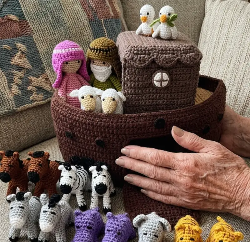 Complimentary Intermediate crochet pattern: Noah's Ark Amigurumi Pattern - Simple to follow guide
