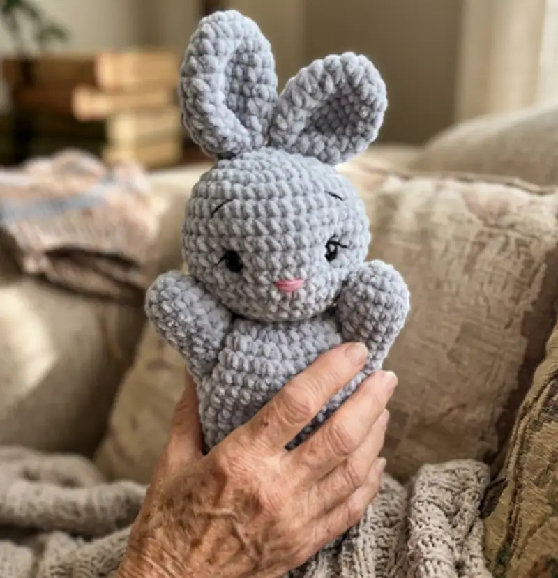 Complimentary Intermediate crochet pattern: Bunny Hand Puppet Amigurumi Pattern - Simple to follow guide