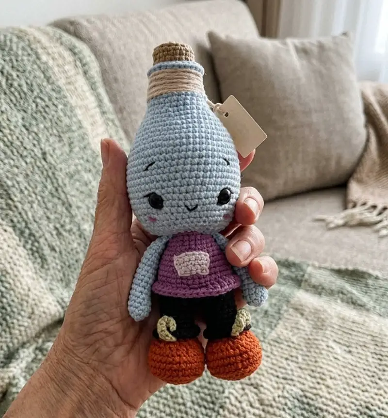 Complimentary Intermediate crochet pattern: Potion Amigurumi Pattern - Simple to follow guide