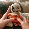 Trick or Treat Sam Amigurumi Pattern step 4 - final assembly and finishing