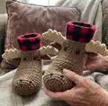 Moose Slippers Pattern step 4 - final assembly and finishing
