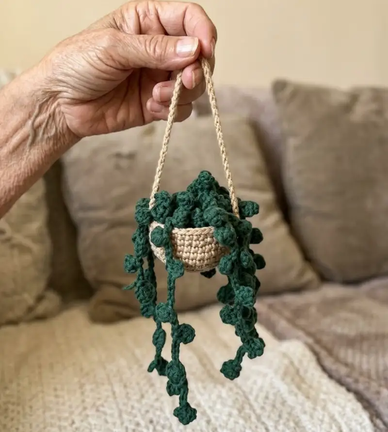 Complimentary Beginner Friendly crochet pattern: Succulent Potted Plant Pattern - Simple to follow guide