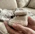 Baby Shoes Ivelle Pattern step 2 - assembly progress