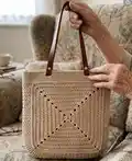 Granny Square Bag Pattern step 4 - final assembly and finishing